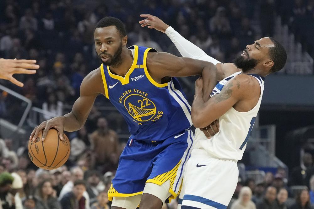 球迷在他完 球迷在他完