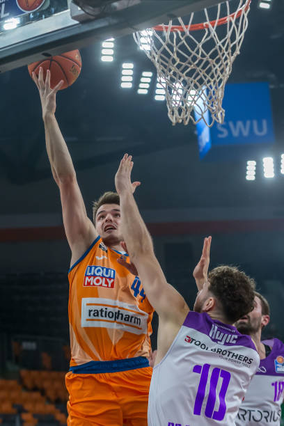 我可以在你 我可以在你