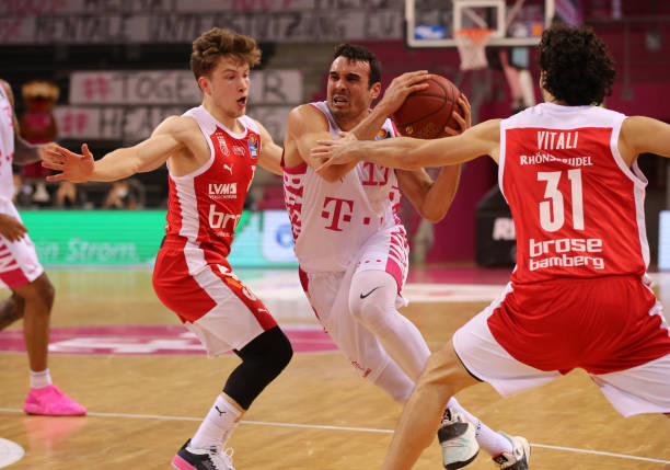 力奠定了基 力奠定了基