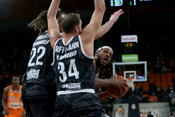 三笔均为7 三笔均为7