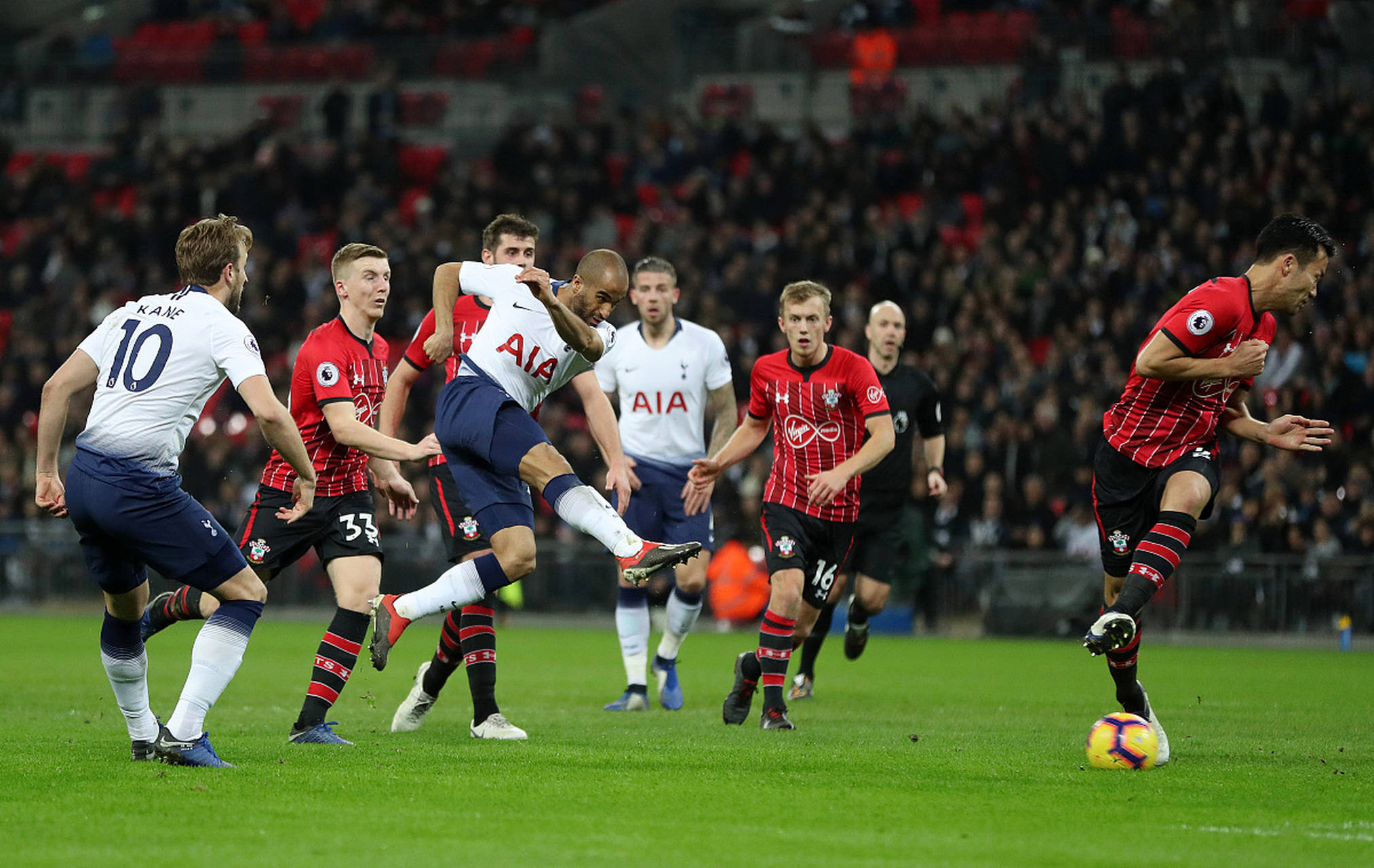 国足帅位上 国足帅位上