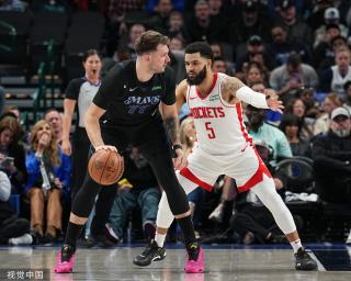 终首次加冕 终首次加冕